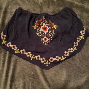 Dark blue strapless top